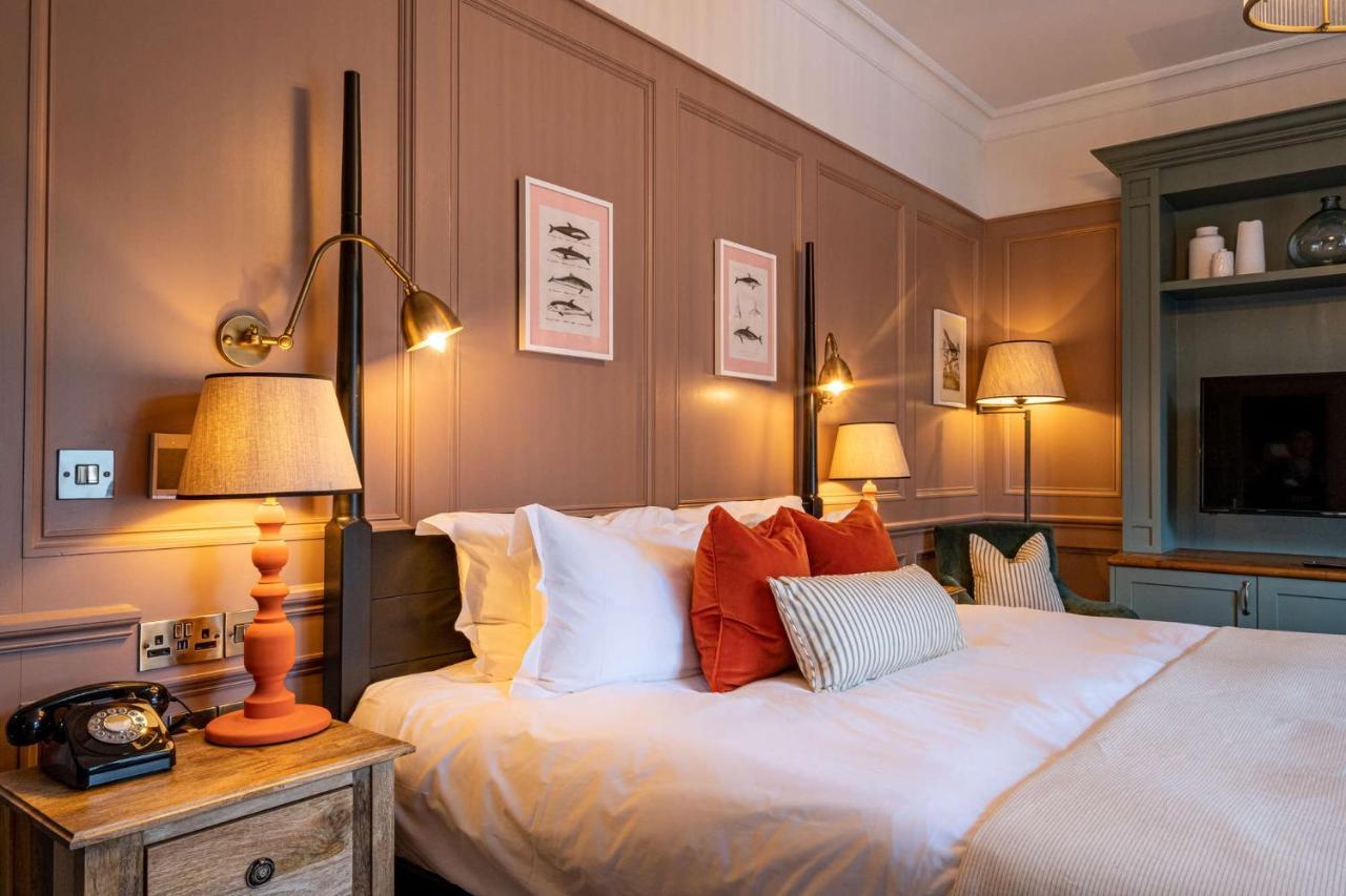 The Canford Poole Bagian luar foto